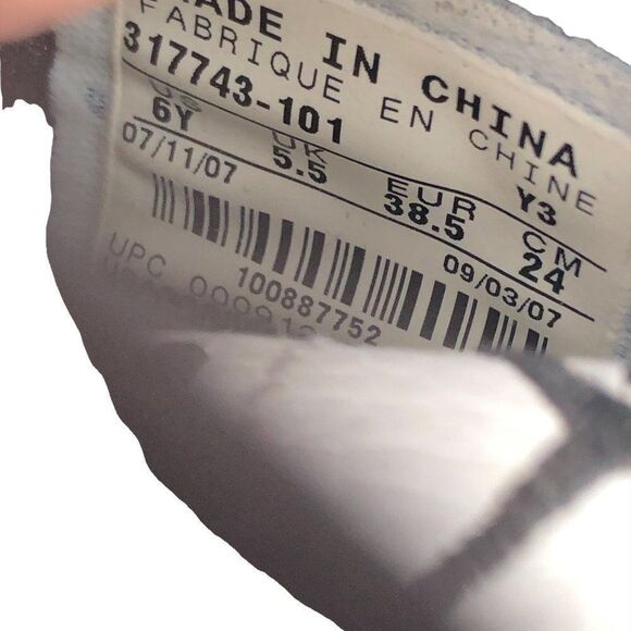 Vintage 2007 Nike Air Jordan 12 Taxi Fusion Size 7.5 - Picture 5 of 16